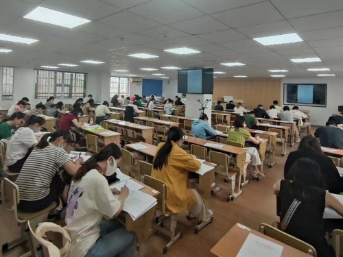 成人高考的学历价值！